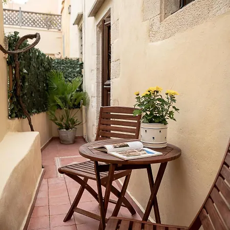 Venetian Palace Chania فندق 3*