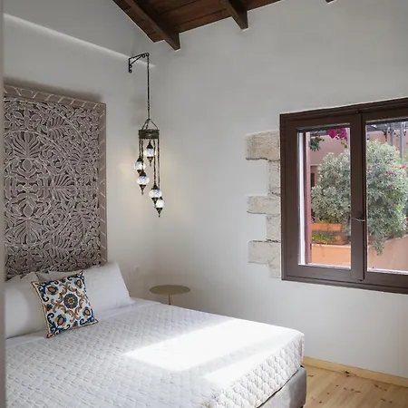 Отель Venetian Palace Chania