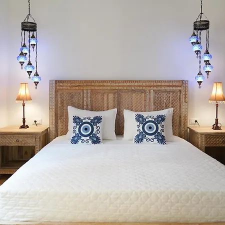 Отель Venetian Palace Chania 3*