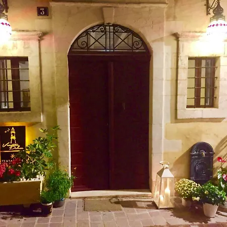 Отель Venetian Palace Chania 3*